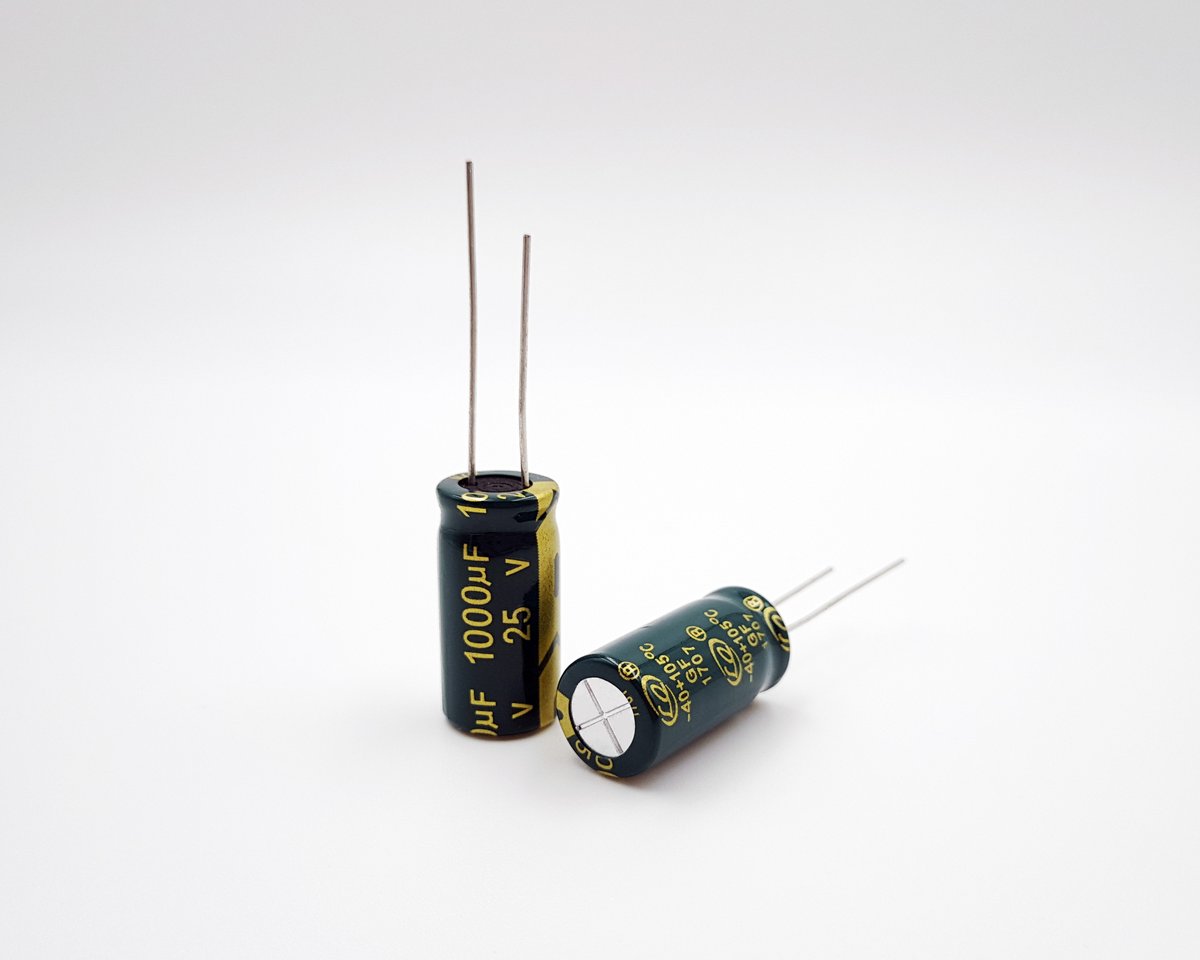 l1000uF/25V